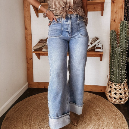 Women Casual Washed out Elastic Mid Waist Straight Jeans